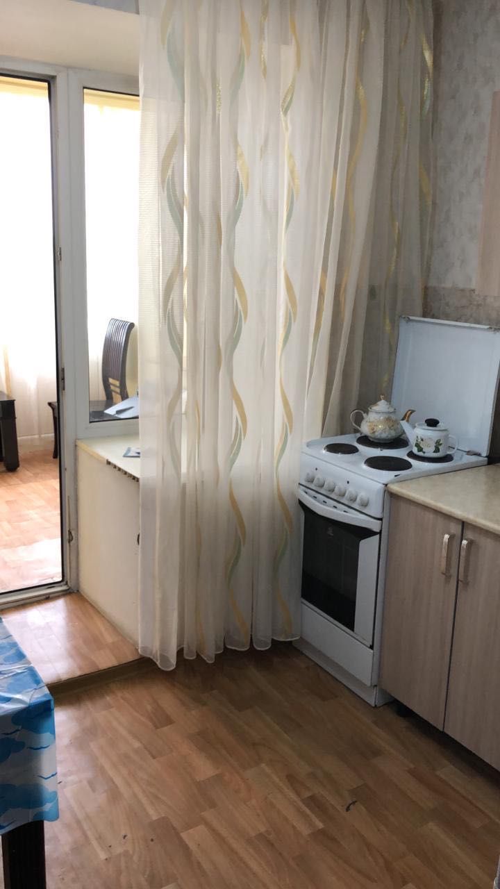 Продам 1-комнатную квартиру Семей Ауэзова 22.