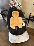 Электрокачель 4Moms MamaRoo5 Black c вкладышем Yellow/Mesh