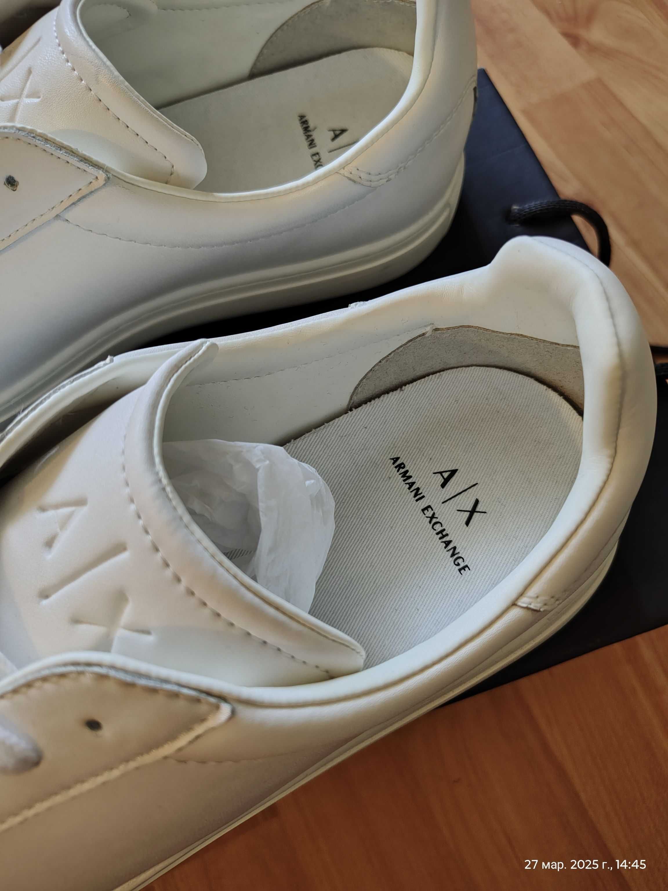 Кроссовки Armani Exchange (Италия),кожа,оригинал,новые,р-р 44