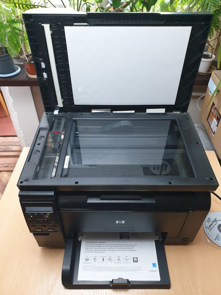 МФУ Лазерное цветное HP LaserJet 100 M175
