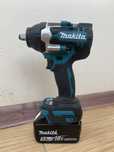 Гайковерт Makita