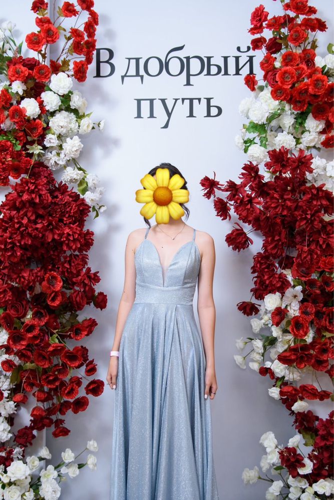 Платье вечернее