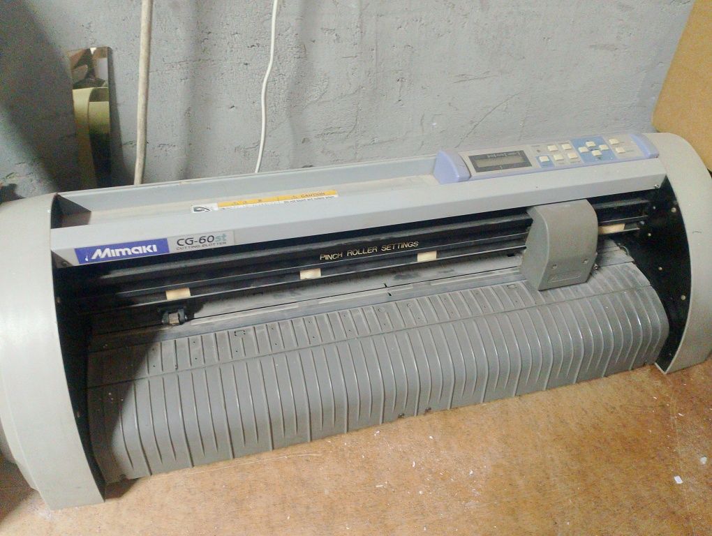 Режущий плоттер Mimaki 60st