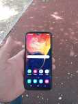 Продам телефон Samsung A50 память 64гб