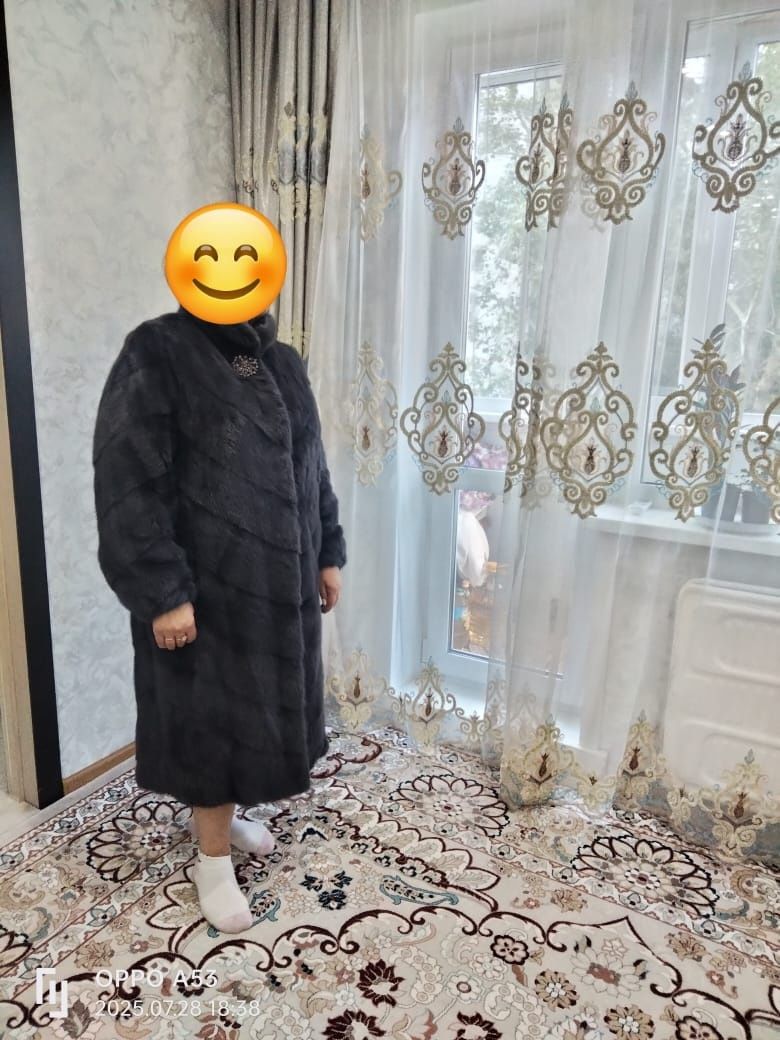 Продам шубу норковую