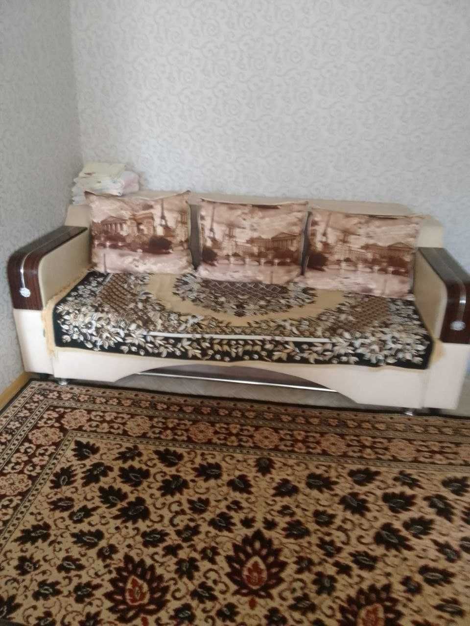 Диван и кресло-кровать