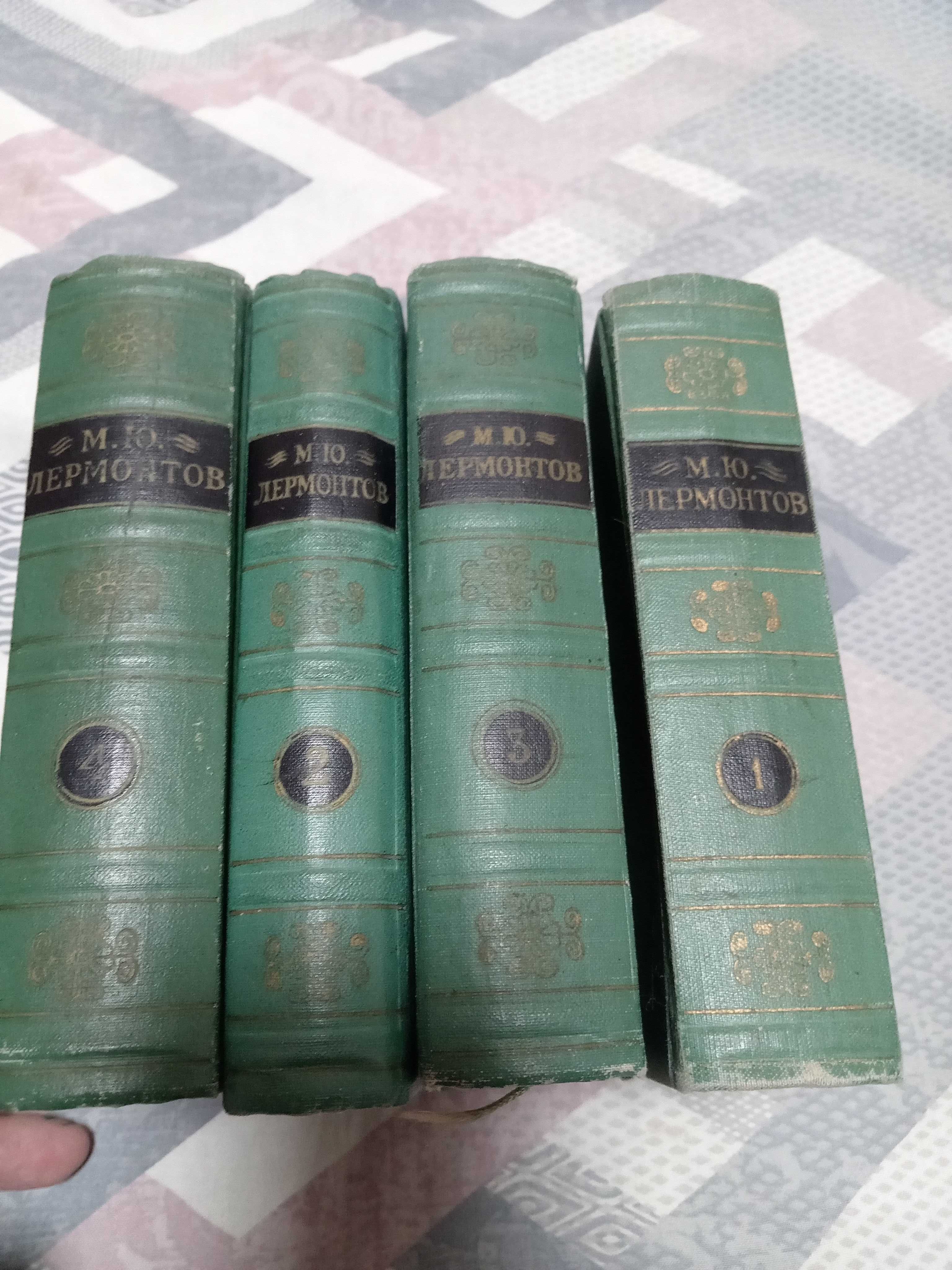 продам книги,собрания сочинений