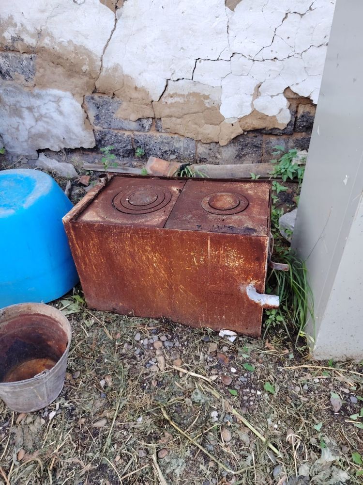 Продам металлическую печь