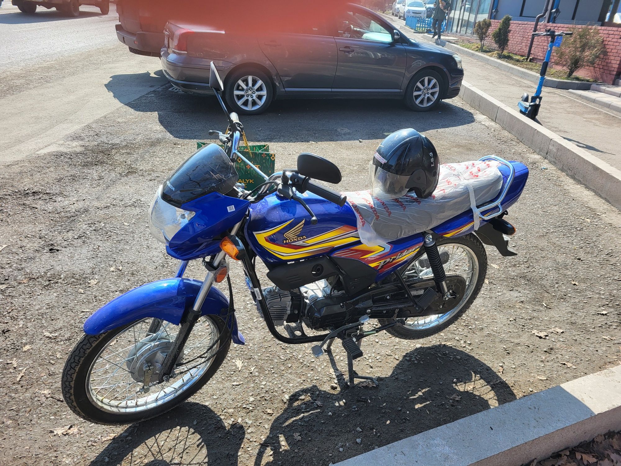 Honda мотоцикл спорт- турист