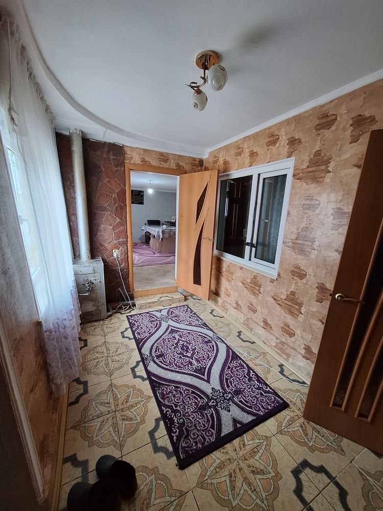 Жер үй жалға беріледі.