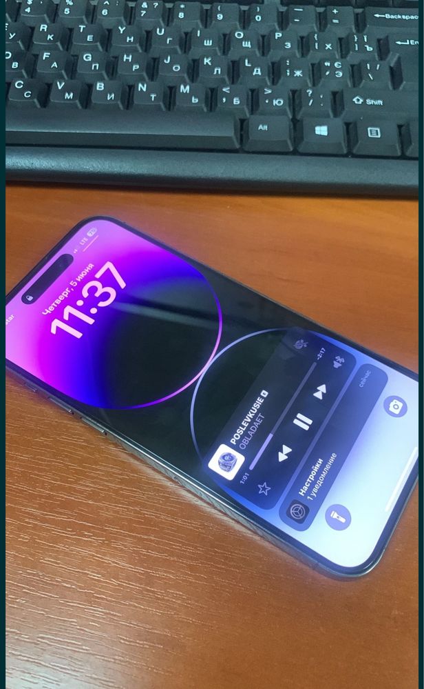 Продам 14 pro max