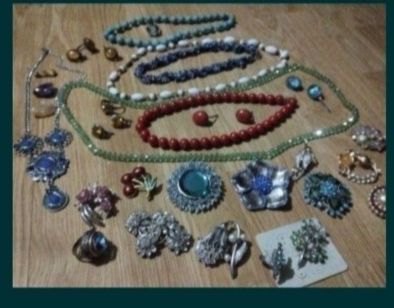 Золото,Серебро, Качественная Бижутерия -СССР
