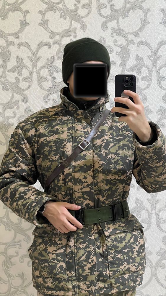 Бушлат военный.