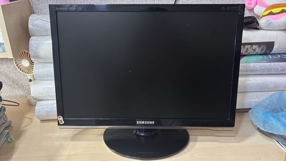 Монитор Samsung 32 дюйма дисплей