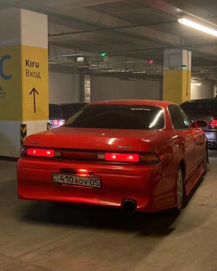 Бампер Накладки Toyota Mark II 90 Traum