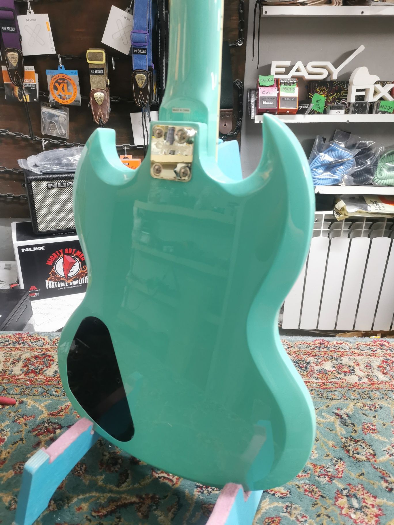 Epiphone SG Tribute Aqua (surf green)