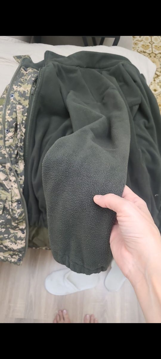 Продам камуфляж зима .  Новые