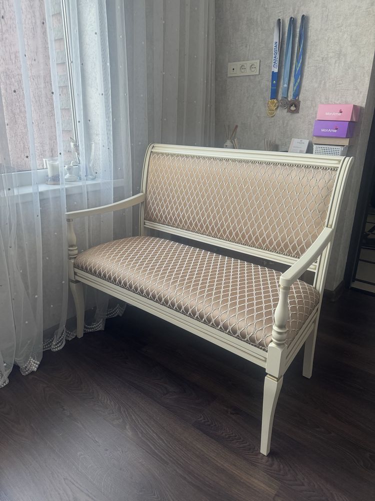 Продам диван - гостевой