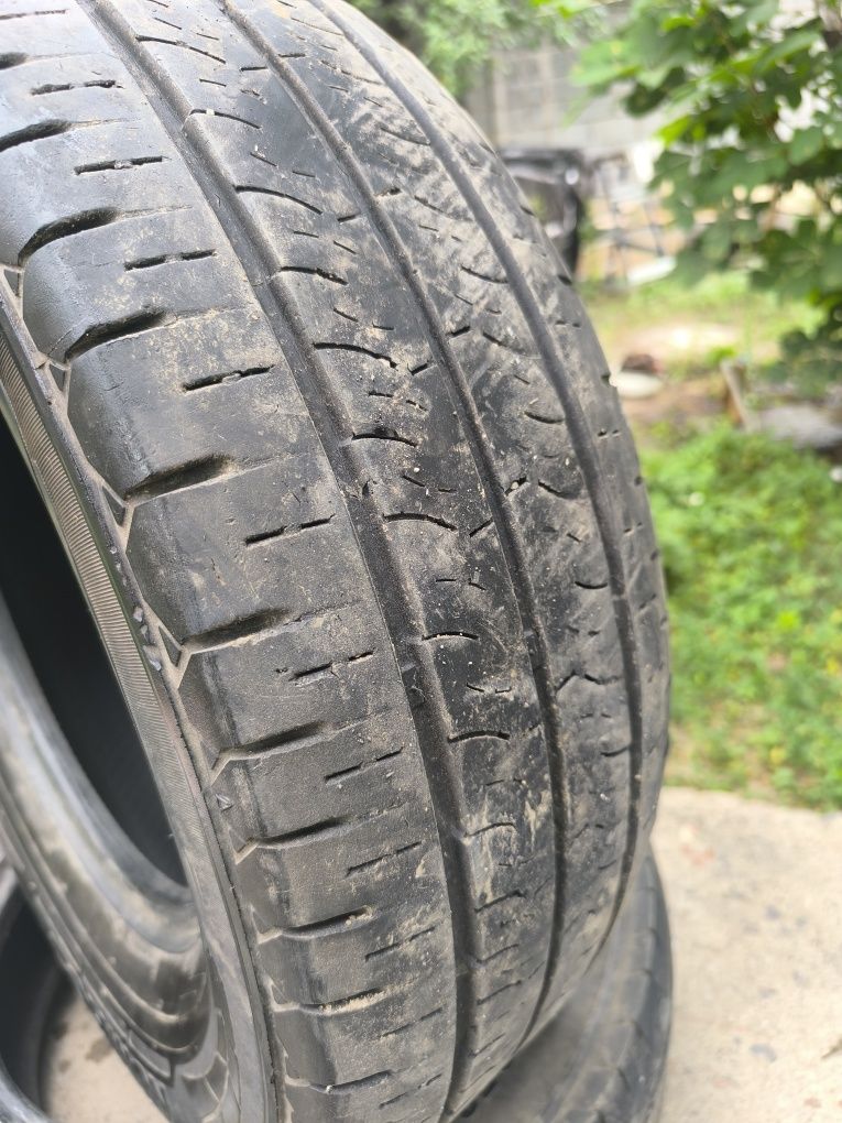 Резина Kumho 225*70*R15 C
