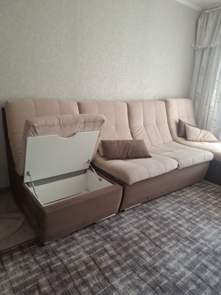 Продам диван в отличном состоянии