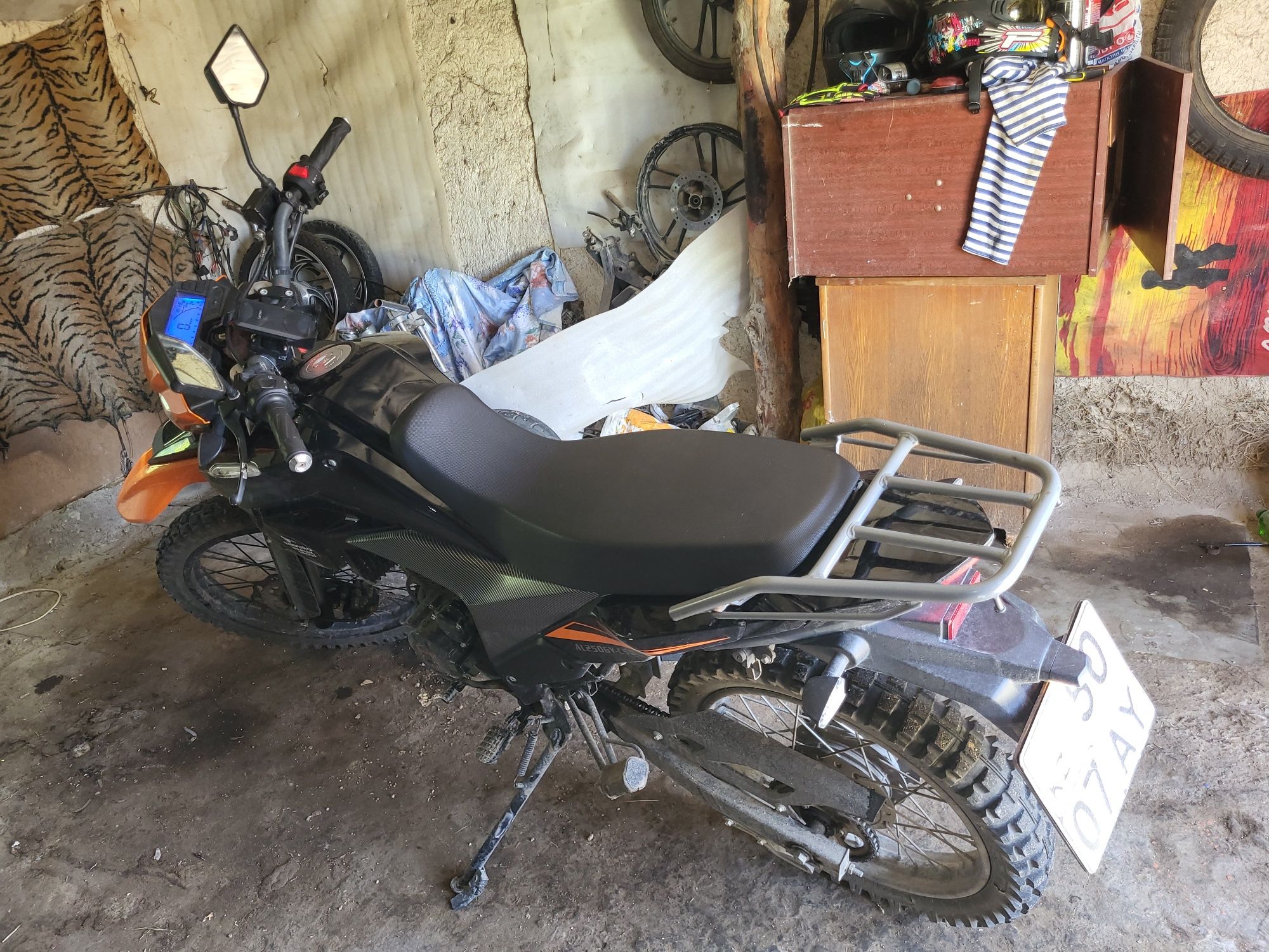 Срочно Мотоцикл Эндуро 250