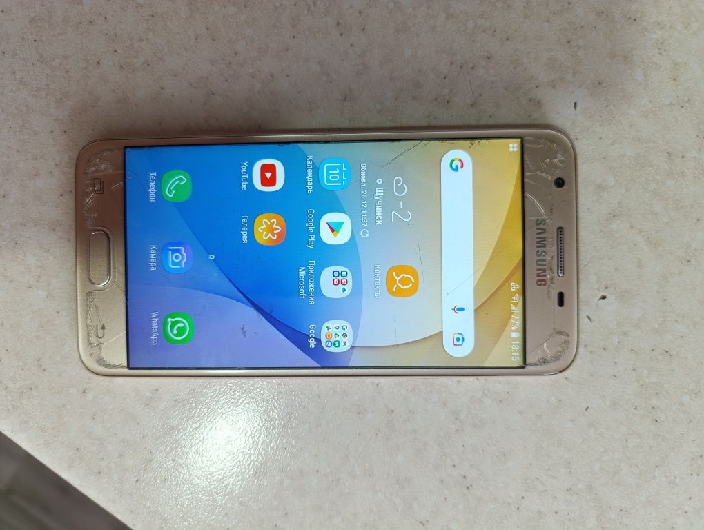 Продам телефон "SAMSUNG J-3"