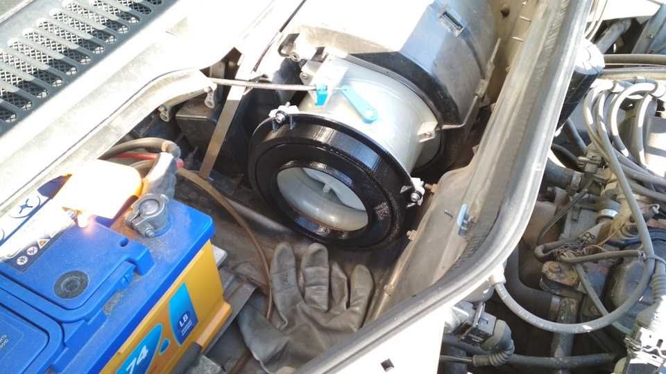 Переходник салонного фильтра Volkswagen T4 на Audi 100/A6-C4