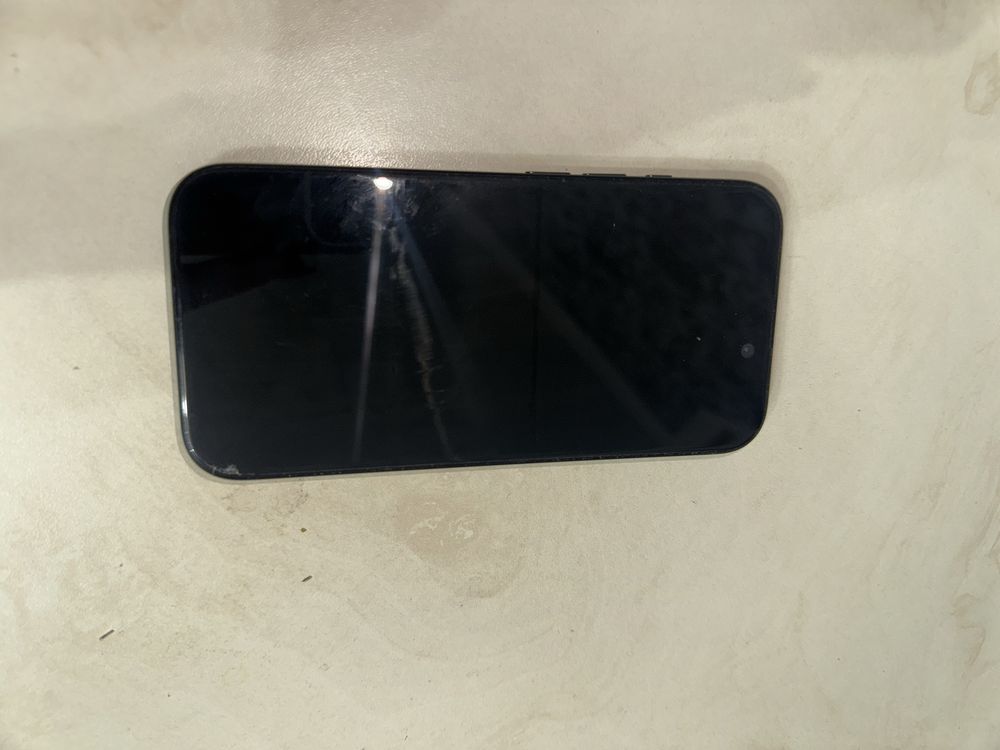 Продам iphone 16 256GB