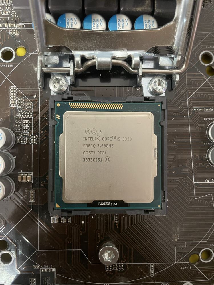 Процессор Intel Core i5-3330