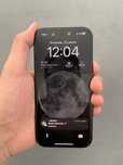 Iphone 15 с документом