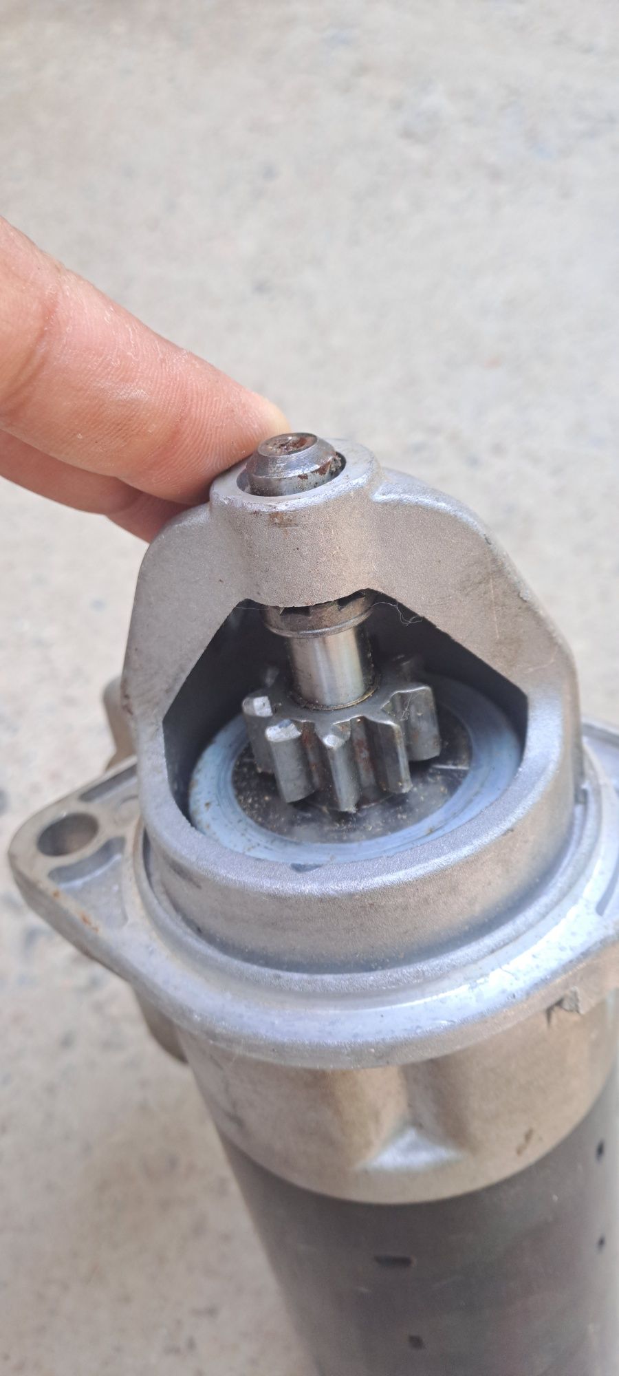 Стартер продоется 12V
