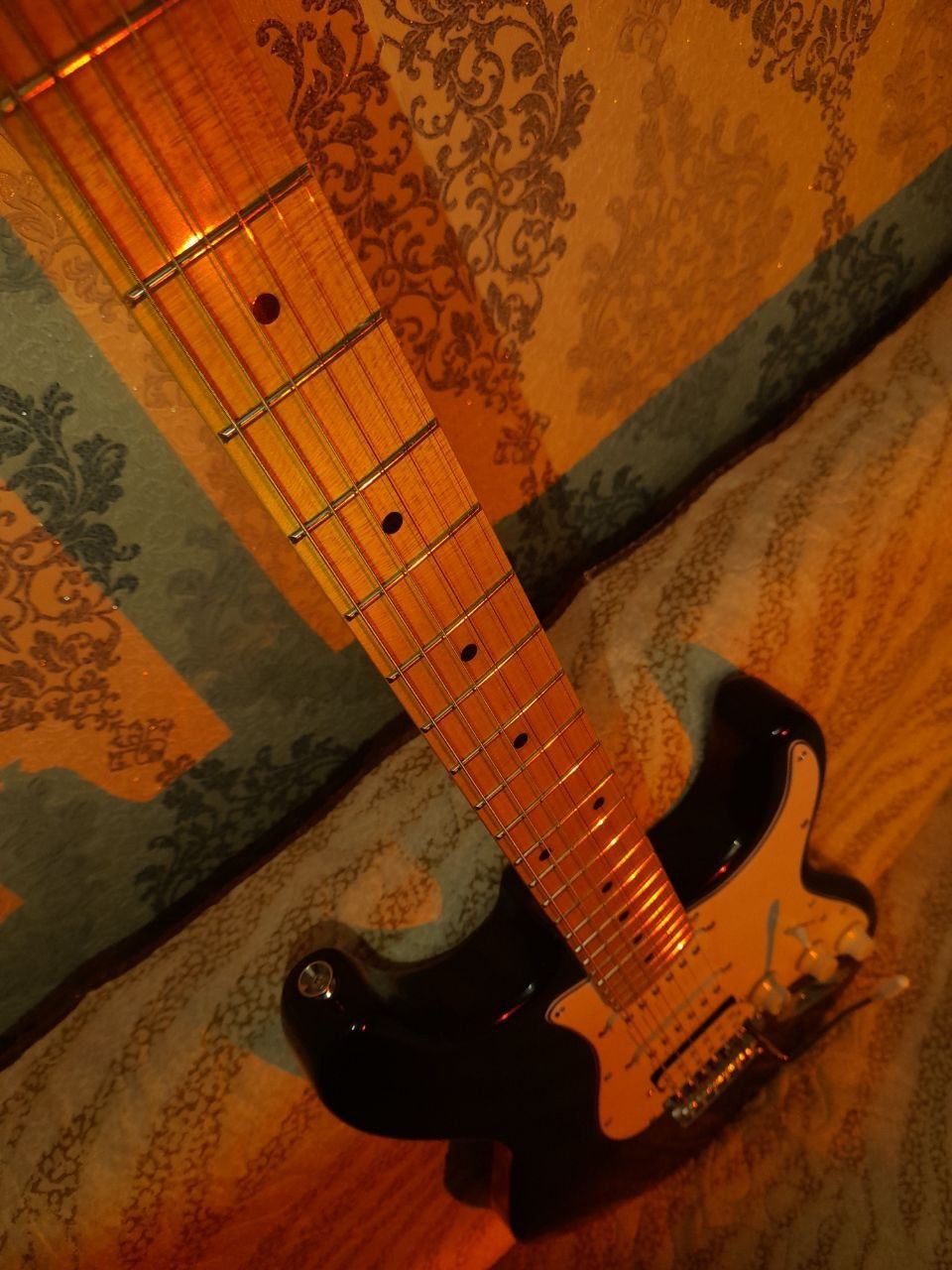 Электрогитара Fender strat
