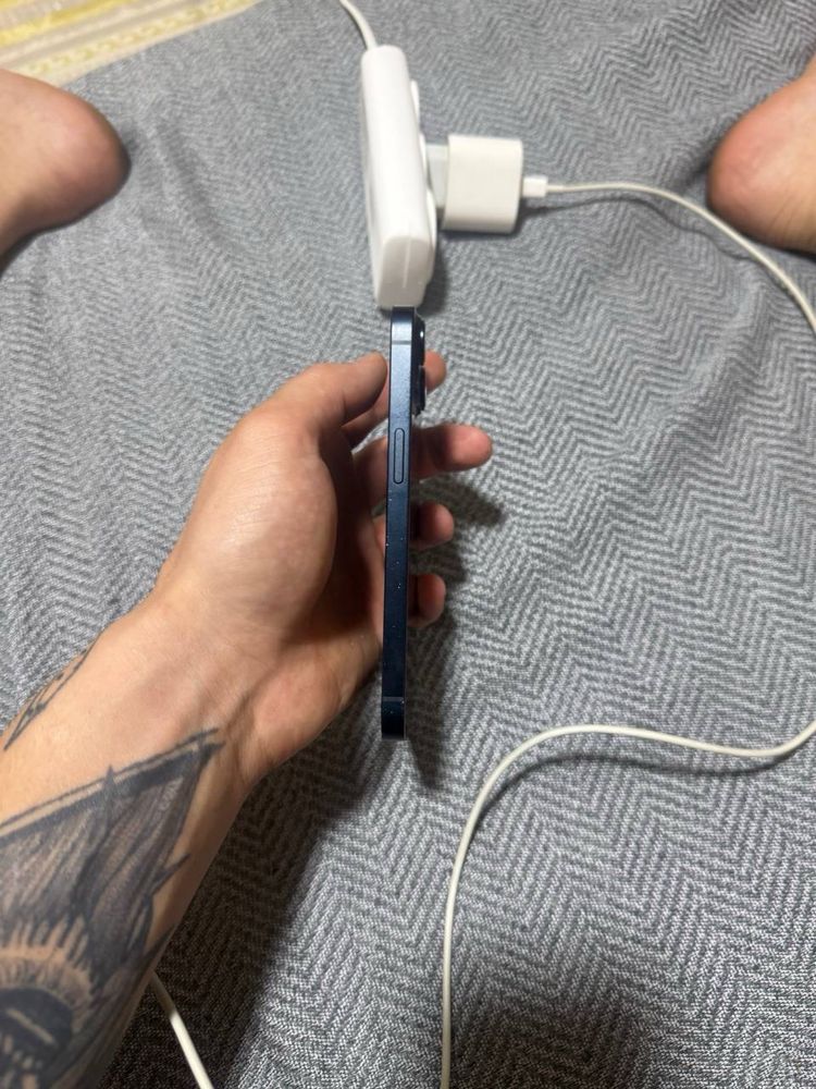 Iphone 14 в хорошем состояние