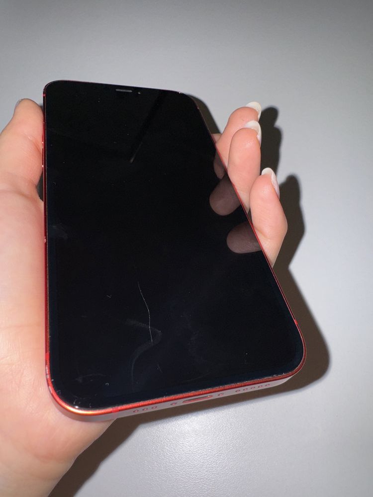 Iphone 12 128Gb красный