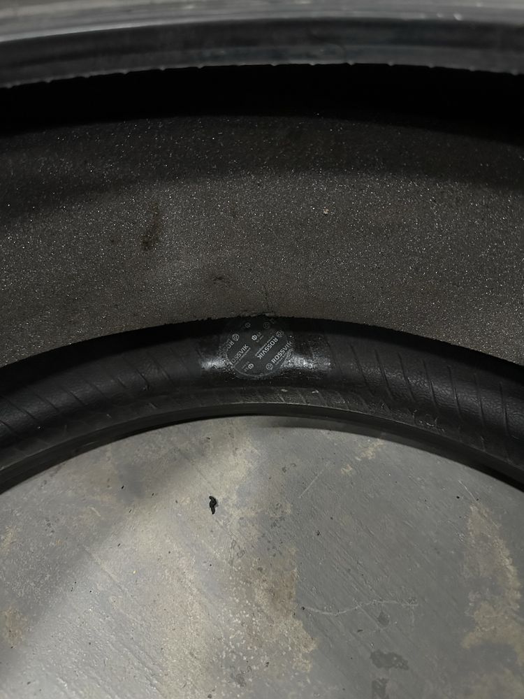 Pirelli P Zero 235/35 R20