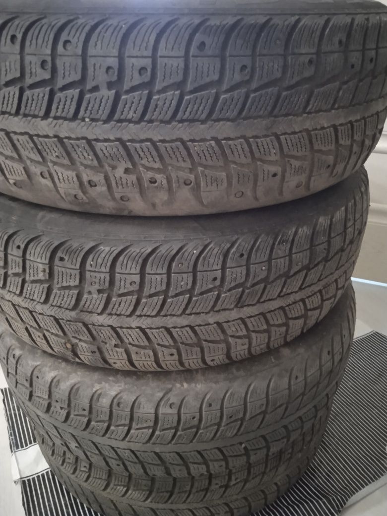 Авто шыны на ниву R16 зимный