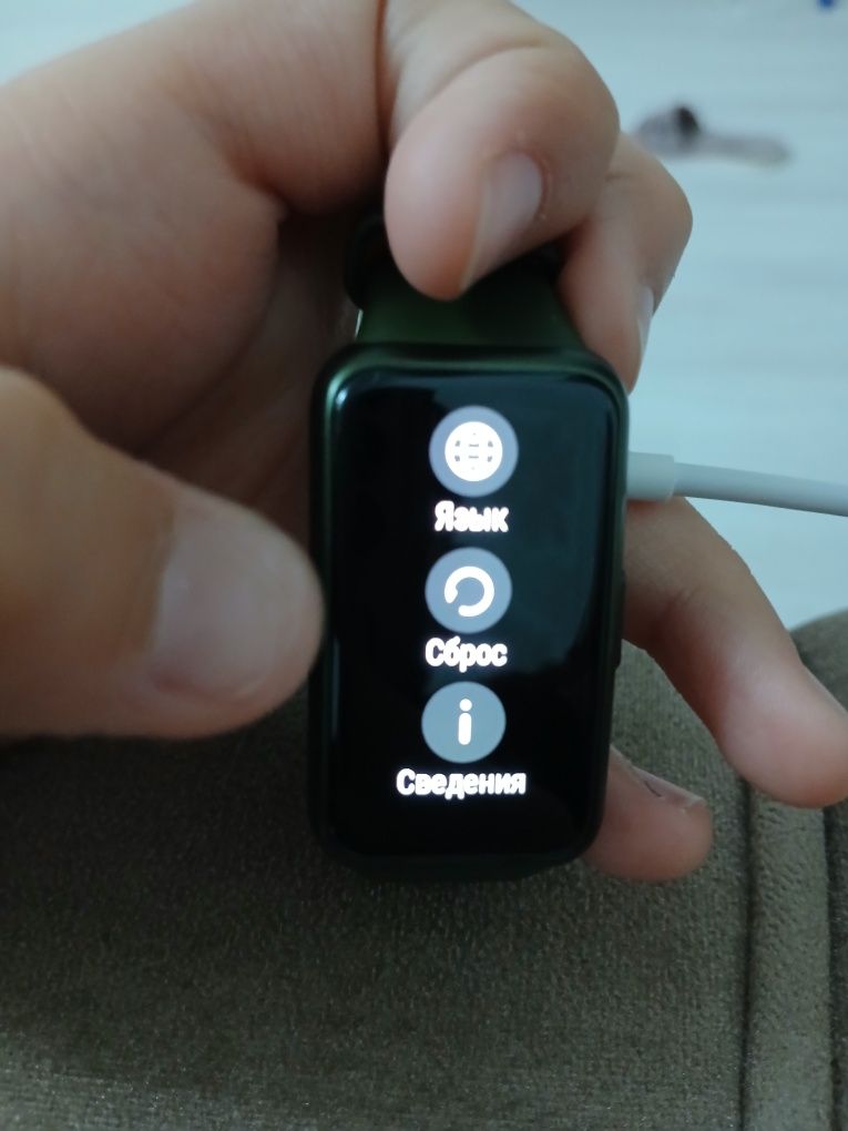 Huawei Band 7 часы