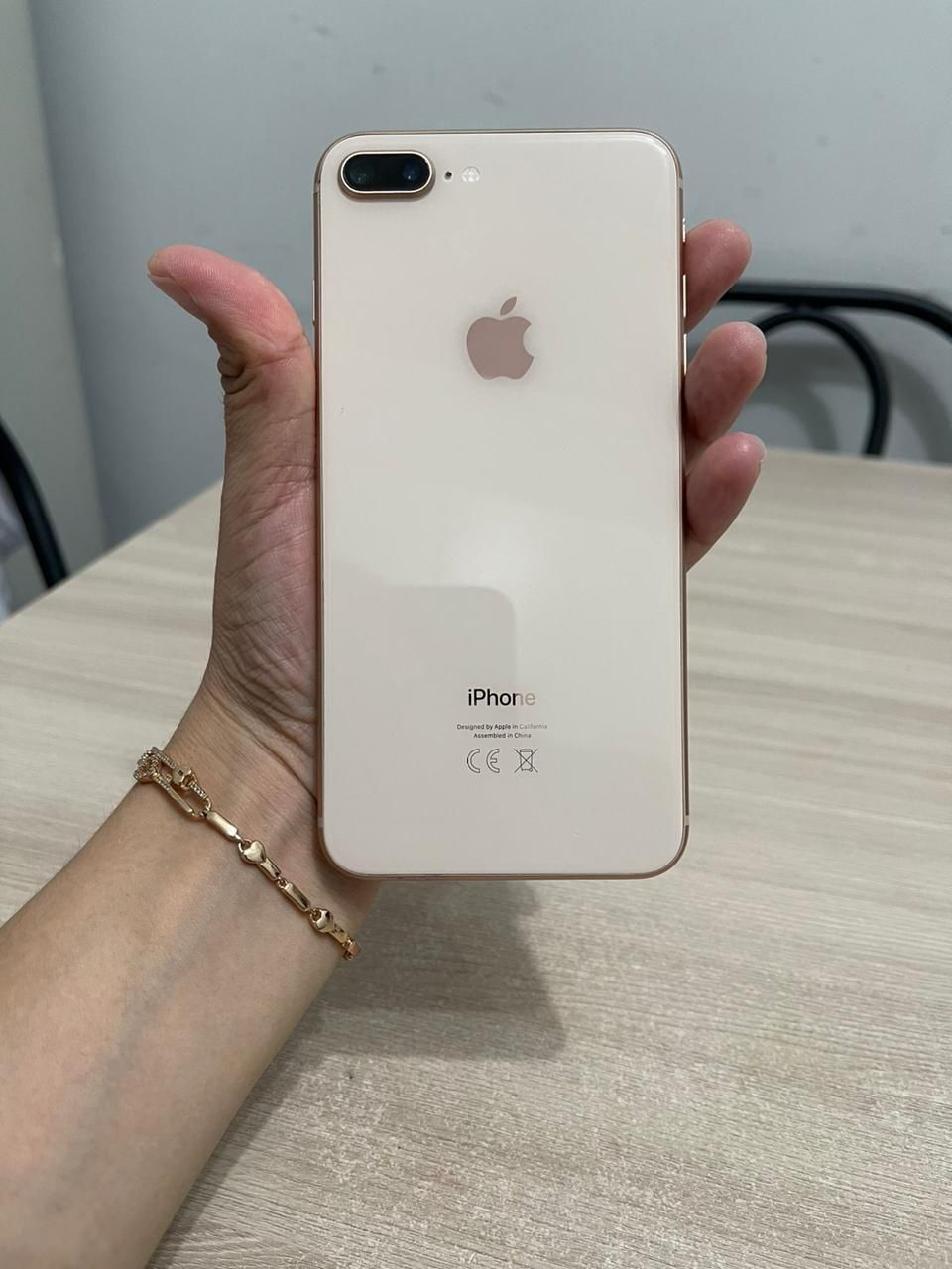 Айфон 8 plus 64гб