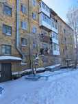 Продам  двух комнатную квартиру в центре  города Щучинска