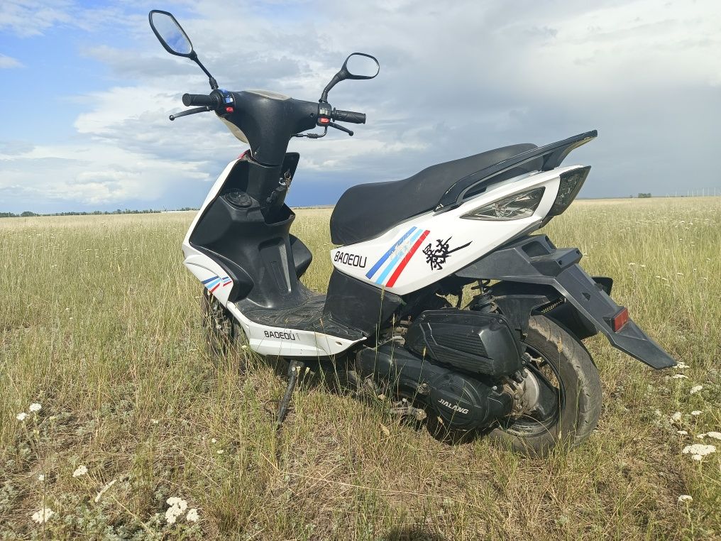 Продам скутер ,на ходу ,в отличном состоянии , цена 170к