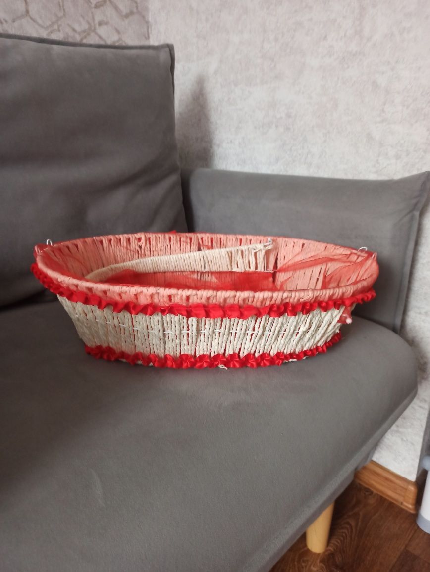 Продам большую корзину, кыркынан шыгару
