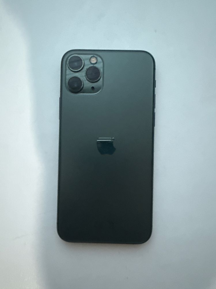 Айфон 11pro на 256гб