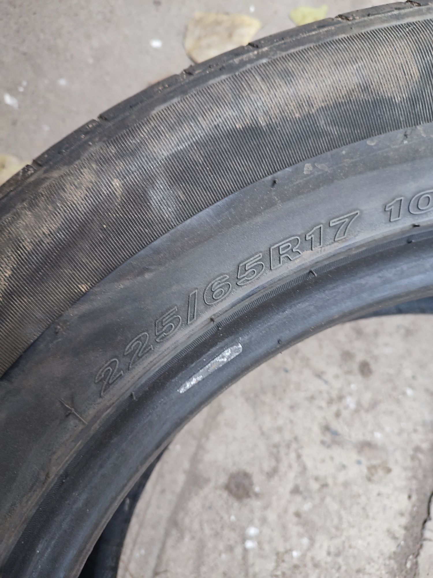 Продам летная резина на 17 2 штук