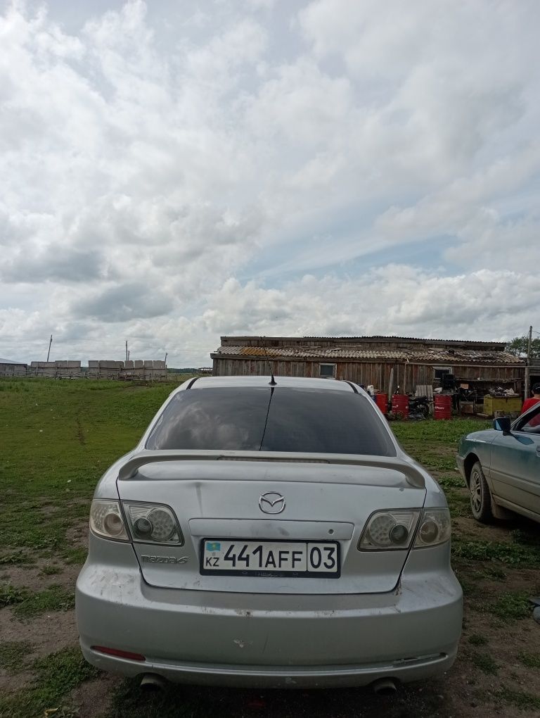 Mazda 6 2004 года