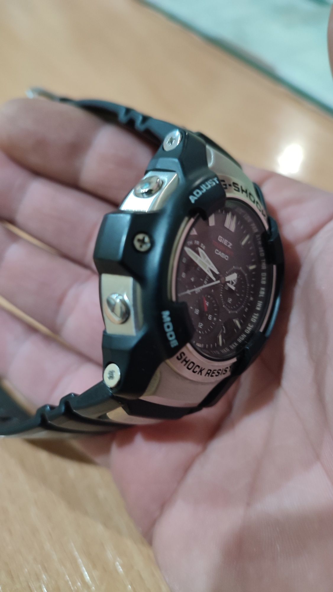Редкие Casio G-shock Giez на солнечной батарее.