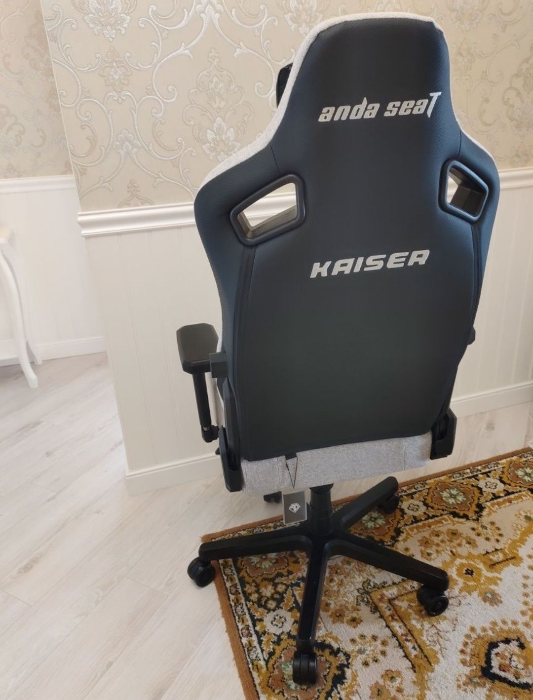 Игровое компьютерное кресло AndaSeat Kaiser Series 3. Ткань. Премиум.