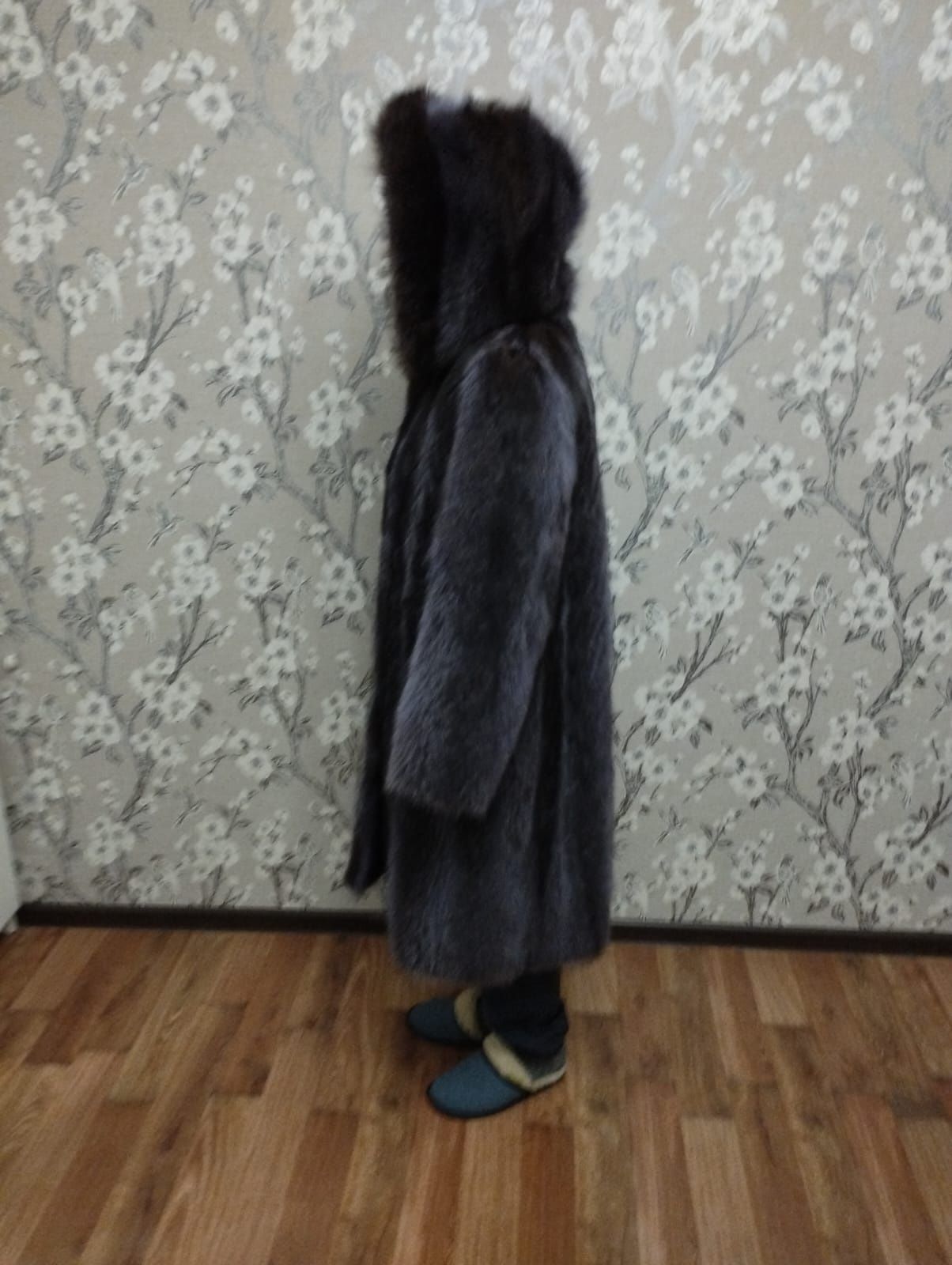 Шуба, енот, б/у, размер 46