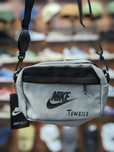 Сумка мессенджер Nike Teweile