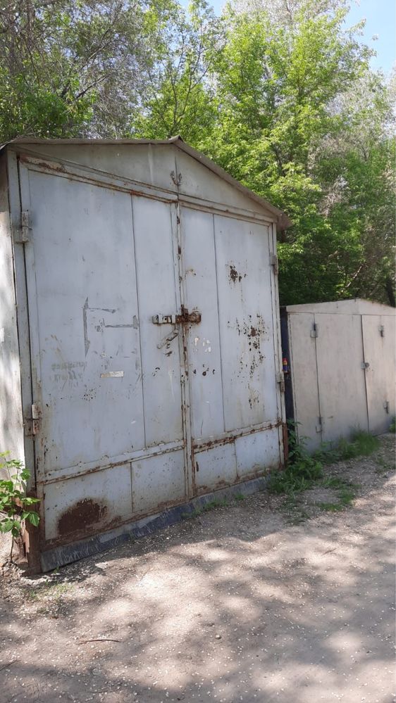 Гараж под Газель и машину