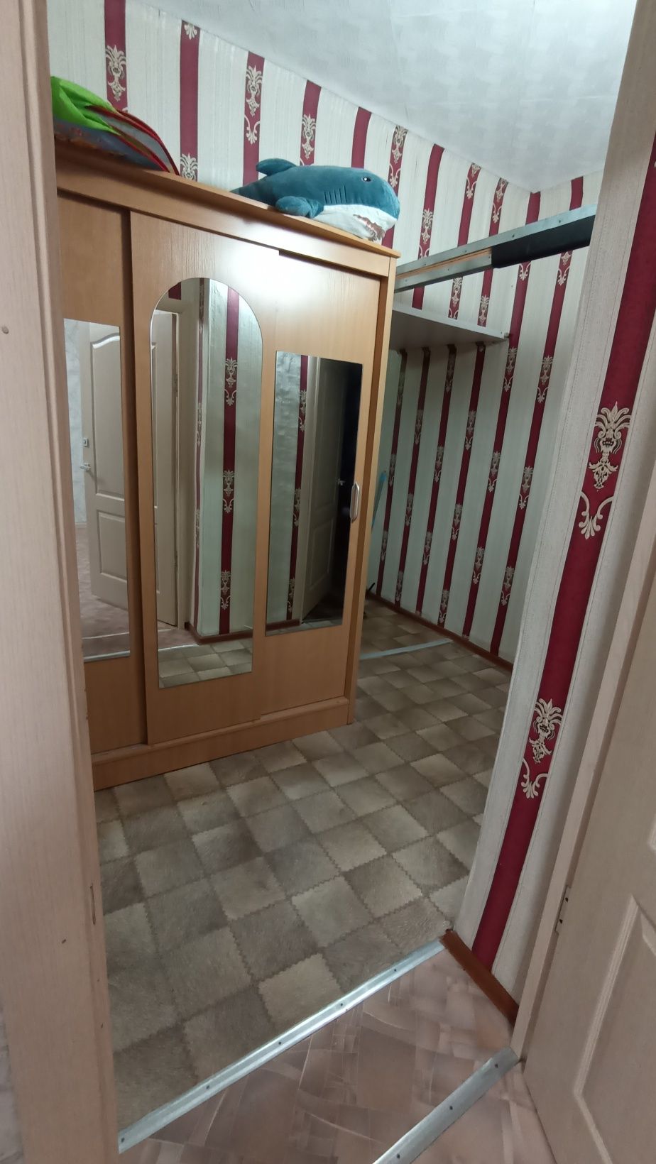 Продам 3х комнатную квартиру в центре города
